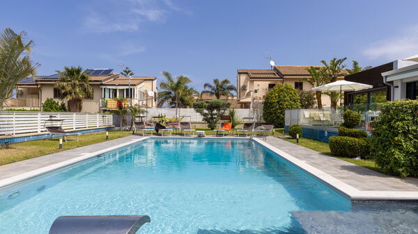 Villa Vincenzo: Außen, Draussen, Schwimmbad