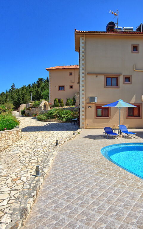 Villa Halepi: Außen, Draussen, Schwimmbad