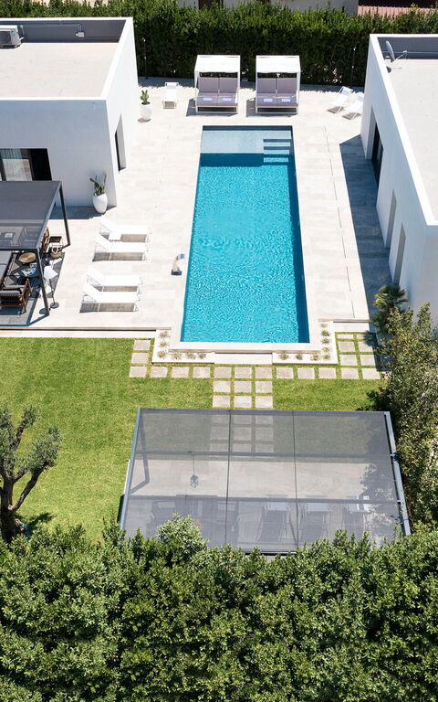 Villa Bonita: Außen, Garten, Schwimmbad