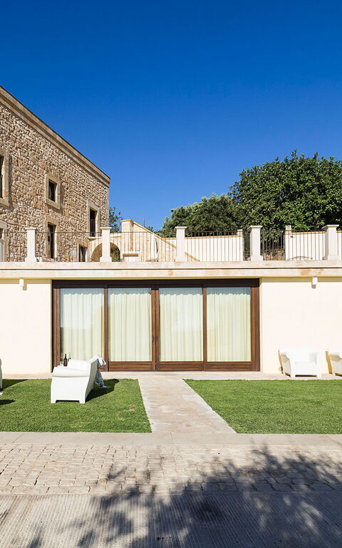 Villa Corte Dorata: Draussen, Garten, Sommer