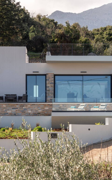 Villa Kallos: Außen, Draussen, Haupteingang