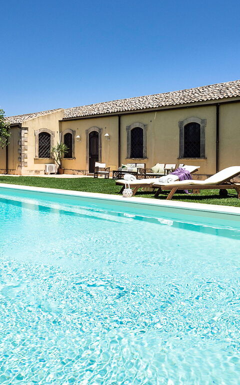 Don Salvatore: Außen, Garten, Schwimmbad