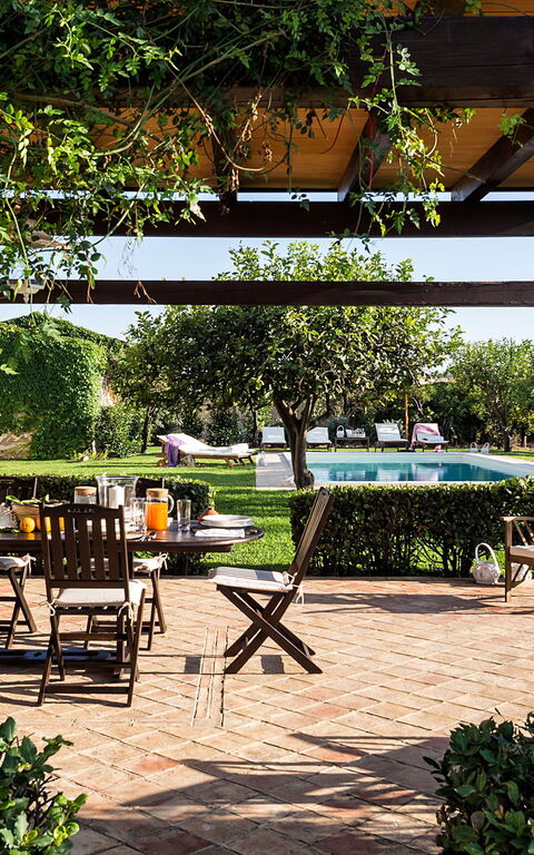 Don Salvatore: Außen, Balkon / Terrasse / Patio, Garten, Schwimmbad