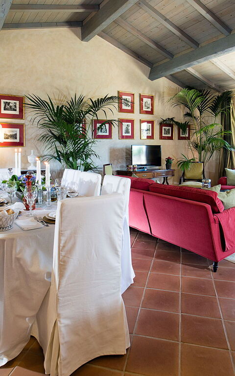 Don Salvatore: Esszimmer, Wohnzimmer