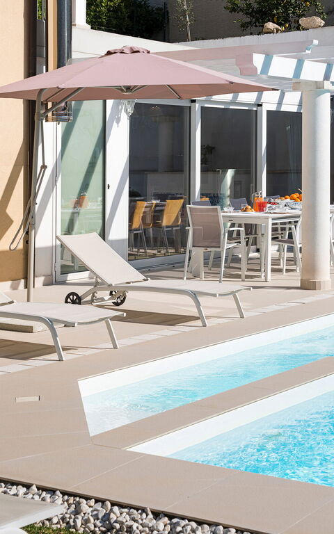 Villa Giutitta: Außen, Schwimmbad