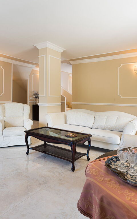 Villa Giutitta: Wohnzimmer