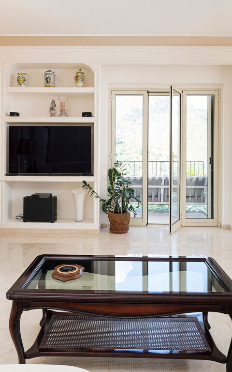 Villa Giutitta: Wohnzimmer