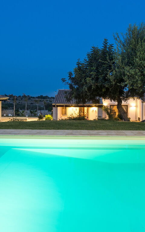 Corte Moscata: Außen, Garten, Schwimmbad