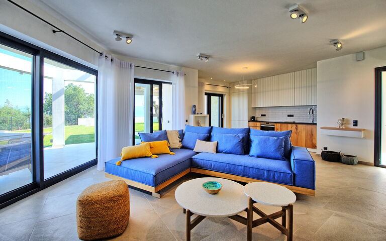 Villa Acropolitana: Küche, Wohnzimmer
