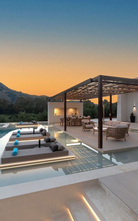 Villa El: Schwimmbad