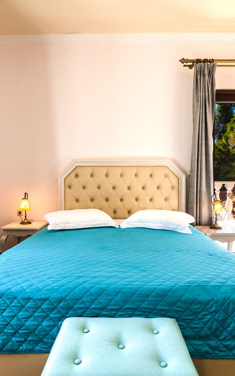 Iro Royal Villa: Schlafzimmer