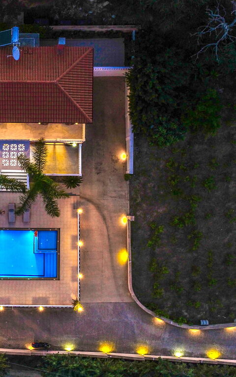 Iro Royal Villa: Außen, Draussen, Schwimmbad