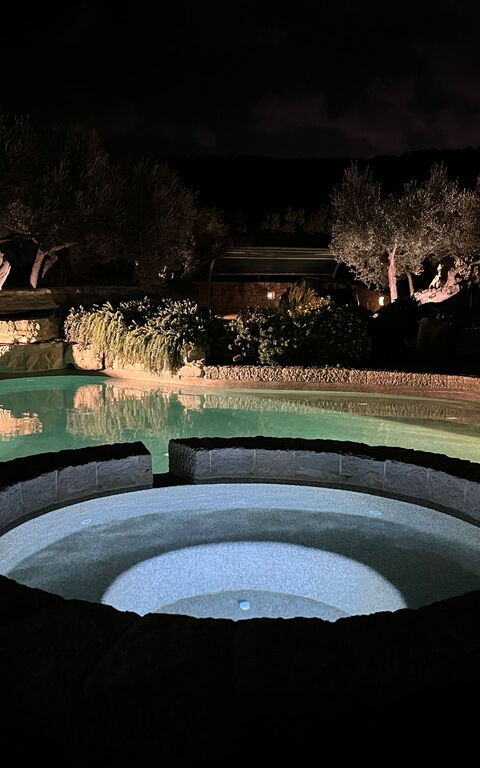 Villa Lucy: Draussen, Garten, Schwimmbad