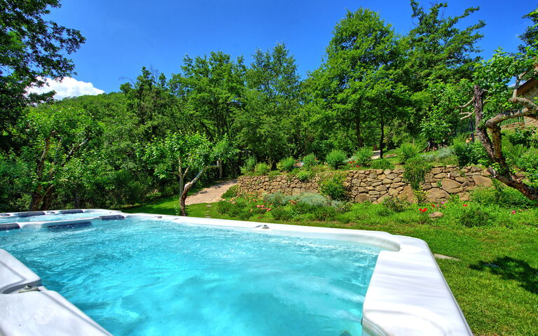 Villa Mulino: Außen, Draussen, Garten, Schwimmbad, Whirlpool