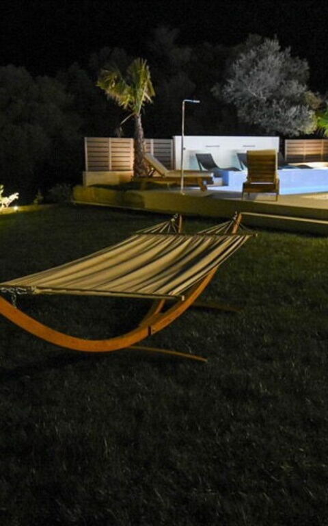 Villa Silentium Olia: Außen, Garten, Schwimmbad