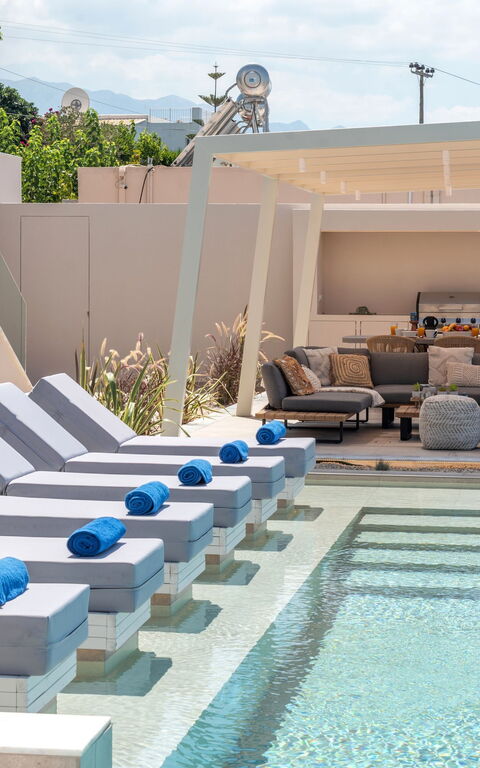 Seaview Lux: Außen, Balkon / Terrasse / Patio, Draussen, Schwimmbad