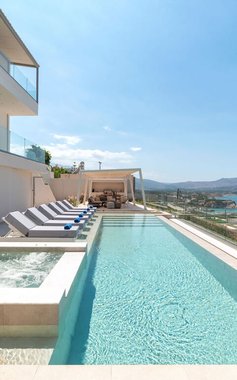 Seaview Lux: Außen, Draussen, Schwimmbad