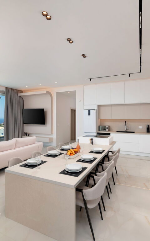 Seaview Lux: Esszimmer, Küche, Wohnzimmer