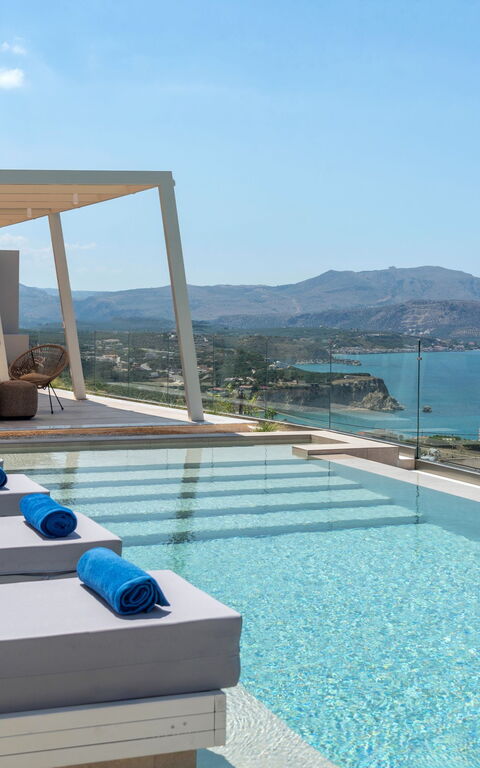 Seaview Lux: Außen, Draussen, Schwimmbad