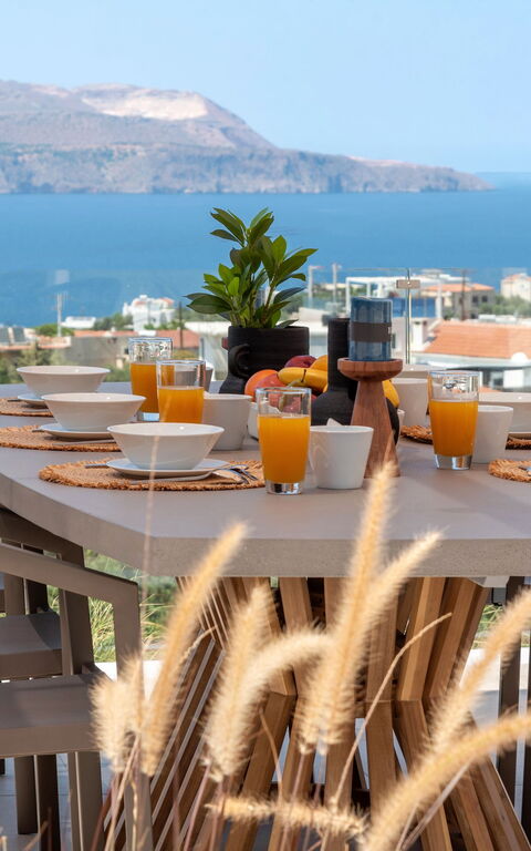 Seaview Lux: Außen, Draussen, Essen