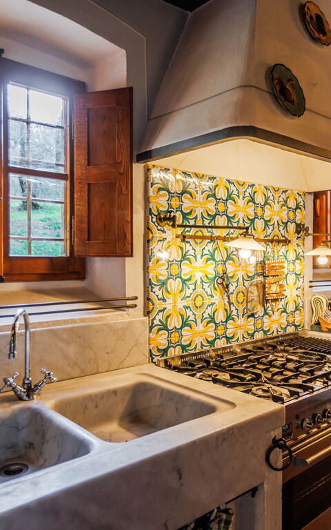 Villa Bellostare: Küche