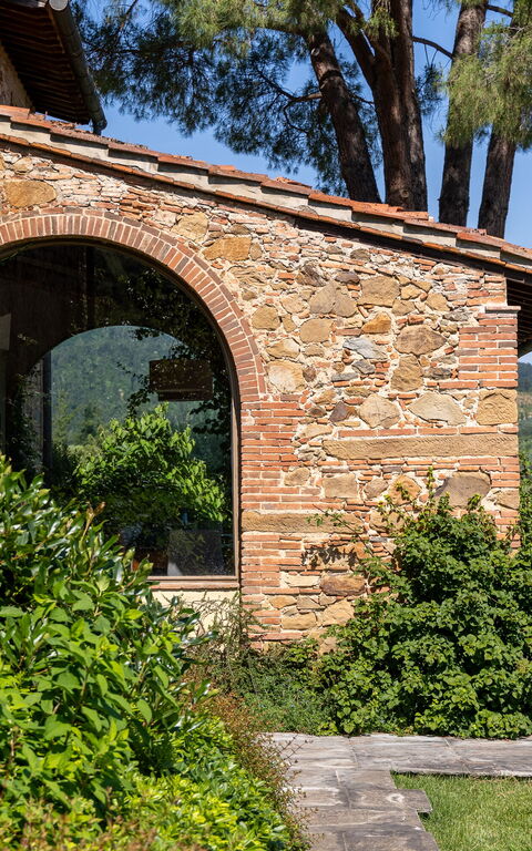 Villa Bellostare: Draussen, Garten