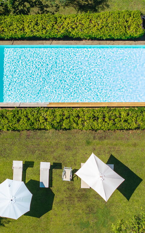 Bello Stare: Draussen, Garten, Schwimmbad