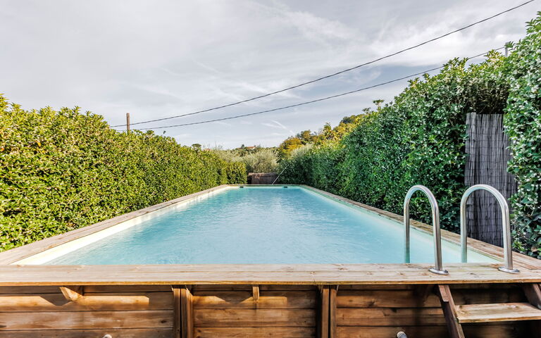 Bello Stare: Draussen, Garten, Schwimmbad