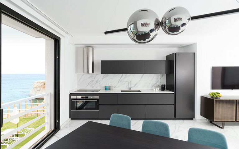 Villa Hermes: Küche, Wohnzimmer