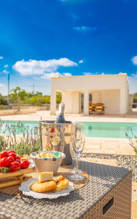 Trullo Adea: Außen, Draussen, Schwimmbad