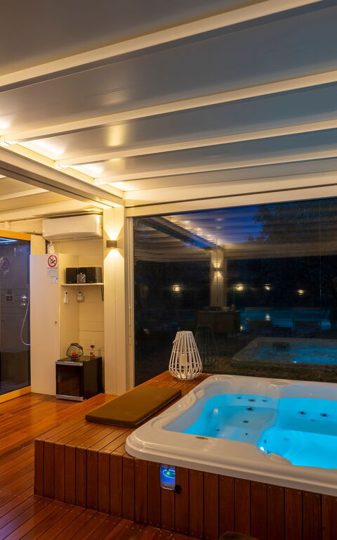 Villa Ca Viola: Außen, Draussen, Whirlpool, Wohlergehen