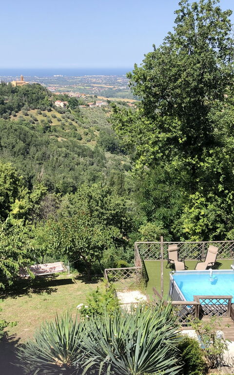 La Nocciola: Garten, Schwimmbad