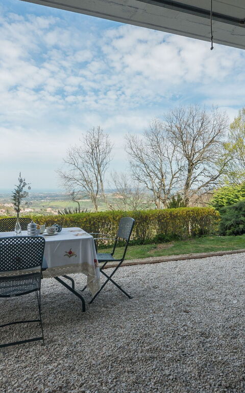 La Nocciola: Ansichten, Außen, Draussen