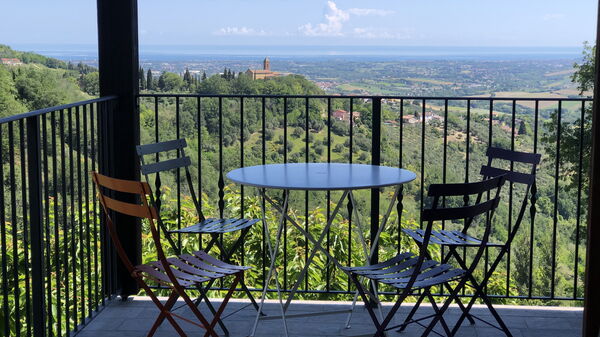 La Nocciola: Balkon / Terrasse / Patio