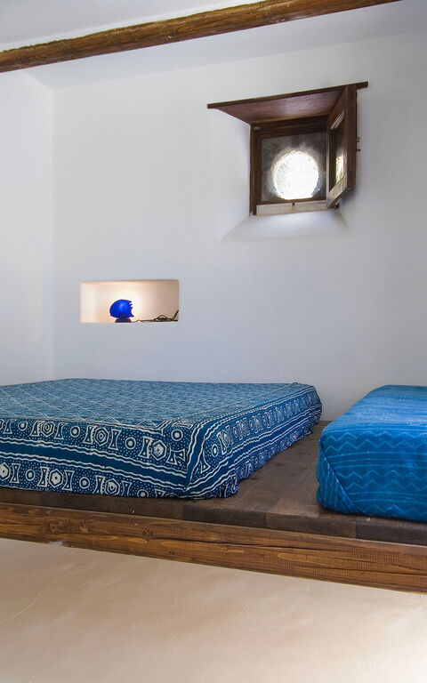 L'ulivo Di Pollara: Schlafzimmer