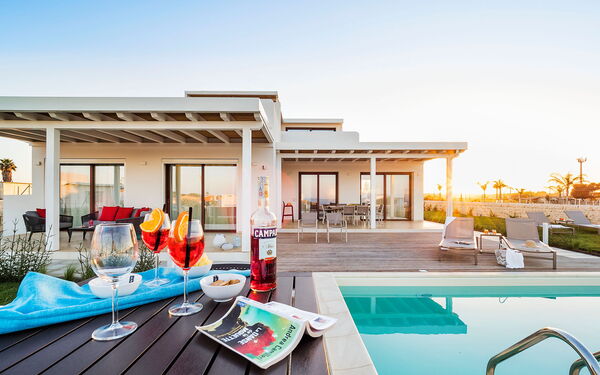 Villa San Lorenzo Ulivo: Außen, Draussen, Schwimmbad