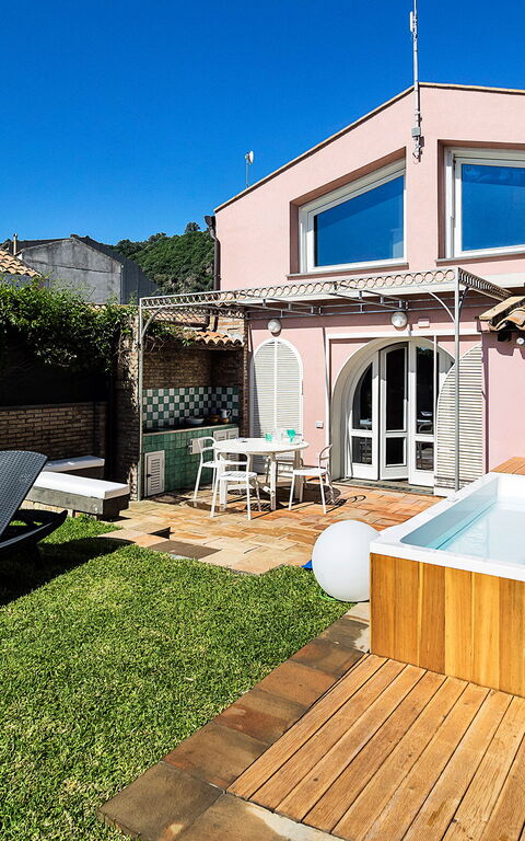 Casa Tecla: Garten, Schwimmbad