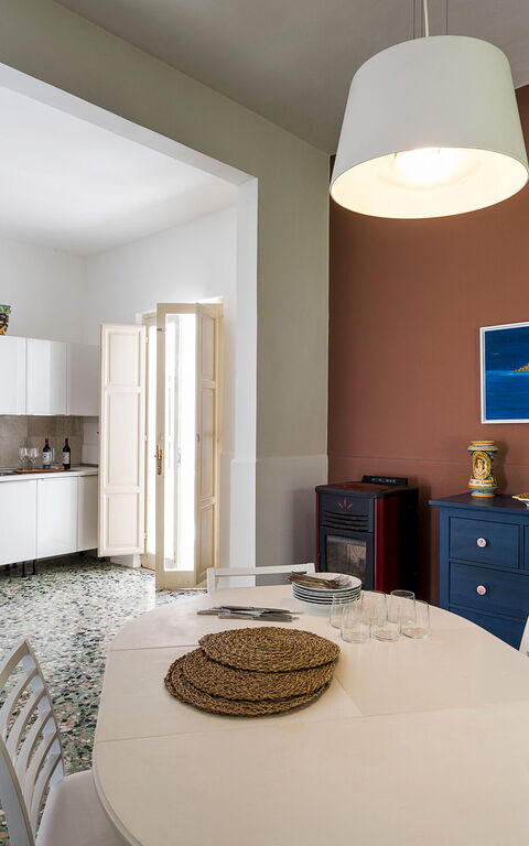 Brezza Marina: Esszimmer, Küche