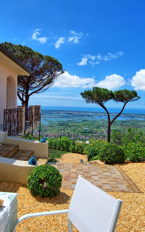 Casarosa Di Mariasole: Ansichten, Außen, Draussen