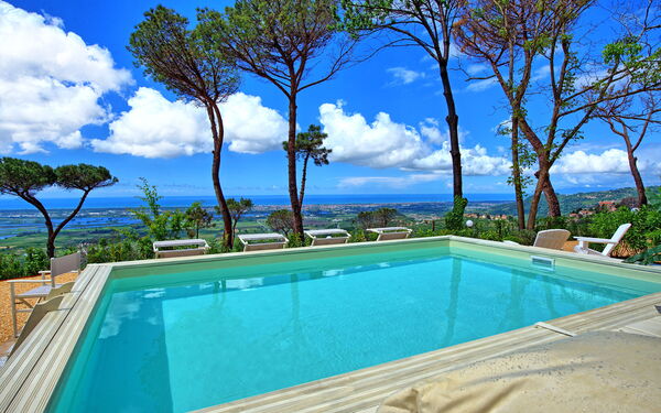 Casarosa di Mariasole: Ansichten, Außen, Draussen, Schwimmbad