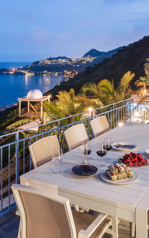 Buena Vista: Ansichten, Außen, Draussen