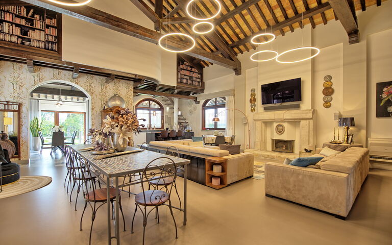 Villa Tagliaferri: Esszimmer