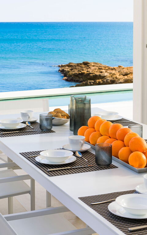 Bedda Matri: Ansichten, Außen, Balkon / Terrasse / Patio, Draussen, Essen, Schwimmbad