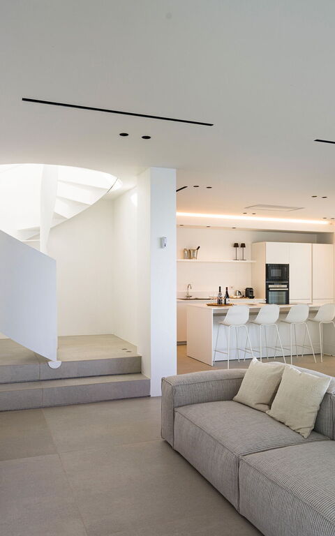 Bedda Matri: Wohnzimmer