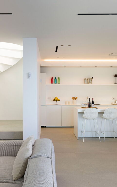 Bedda Matri: Küche, Wohnzimmer