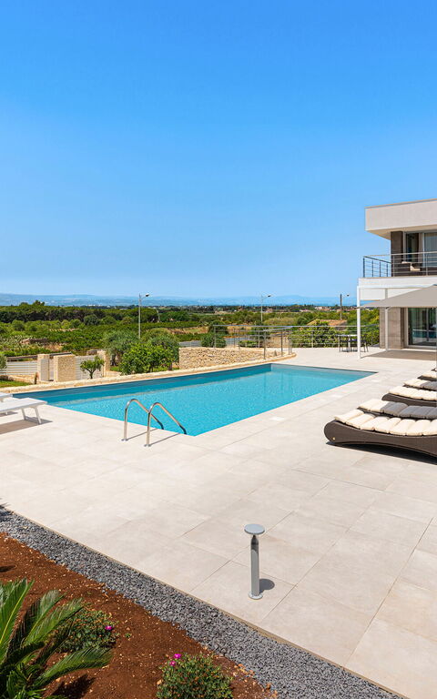 Villa Anna Plemmirio: Außen, Draussen, Schwimmbad