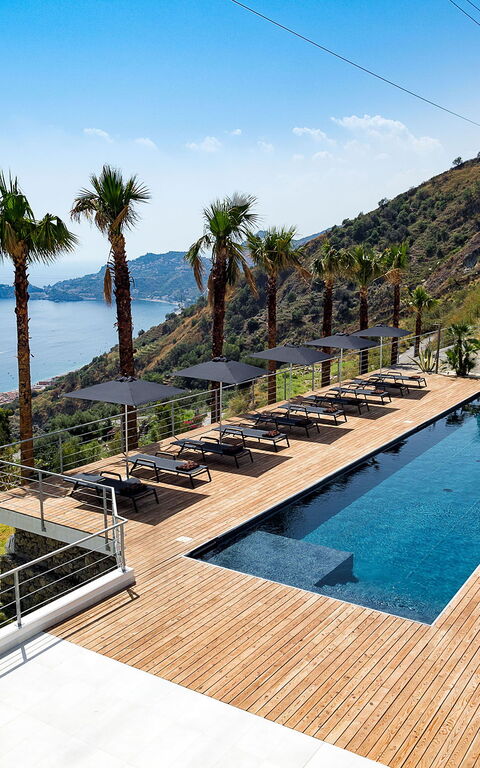 Villa Alexandra: Ansichten, Außen, Draussen, Schwimmbad