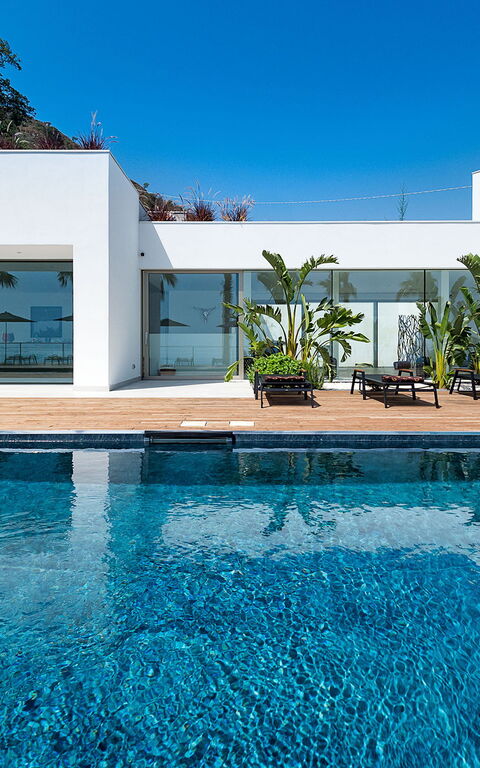 Villa Alexandra: Ansichten, Außen, Draussen, Schwimmbad