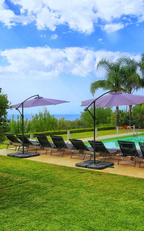 Villa Malu: Außen, Draussen, Garten, Schwimmbad