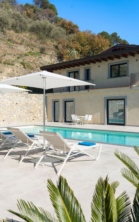 Zagara Bianca: Außen, Draussen